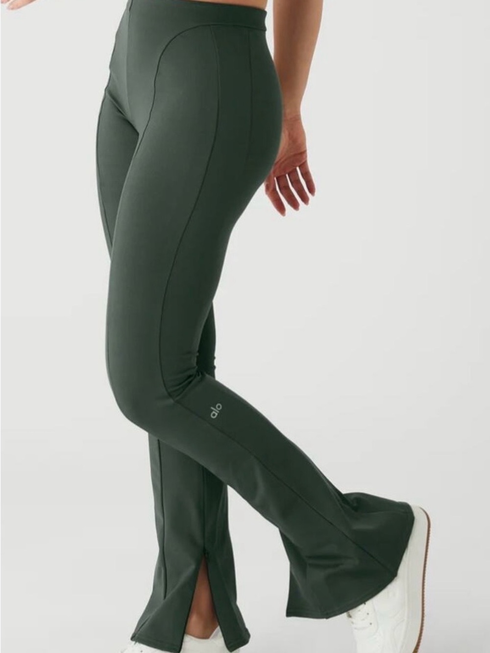 ALO Yoga High-Waist Split-Hem Flare Leggings — Dark Green